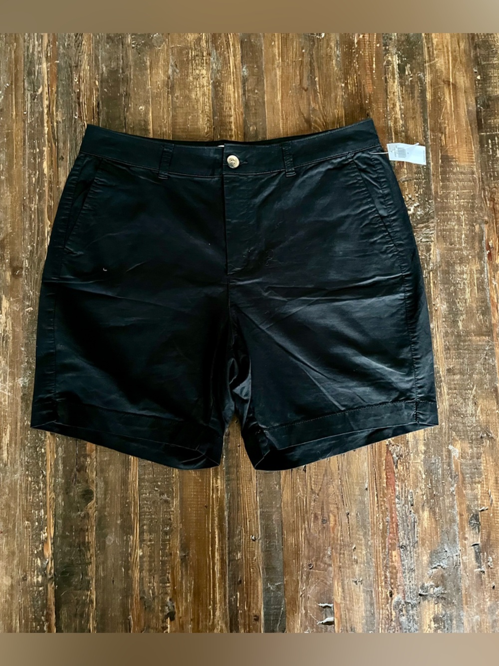 Old Navy Black Everyday High-Rise Shorts Sz 12 NWT